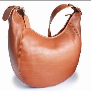 Stunning rareee excellent condition authentic Coach vintage Wooster handbag